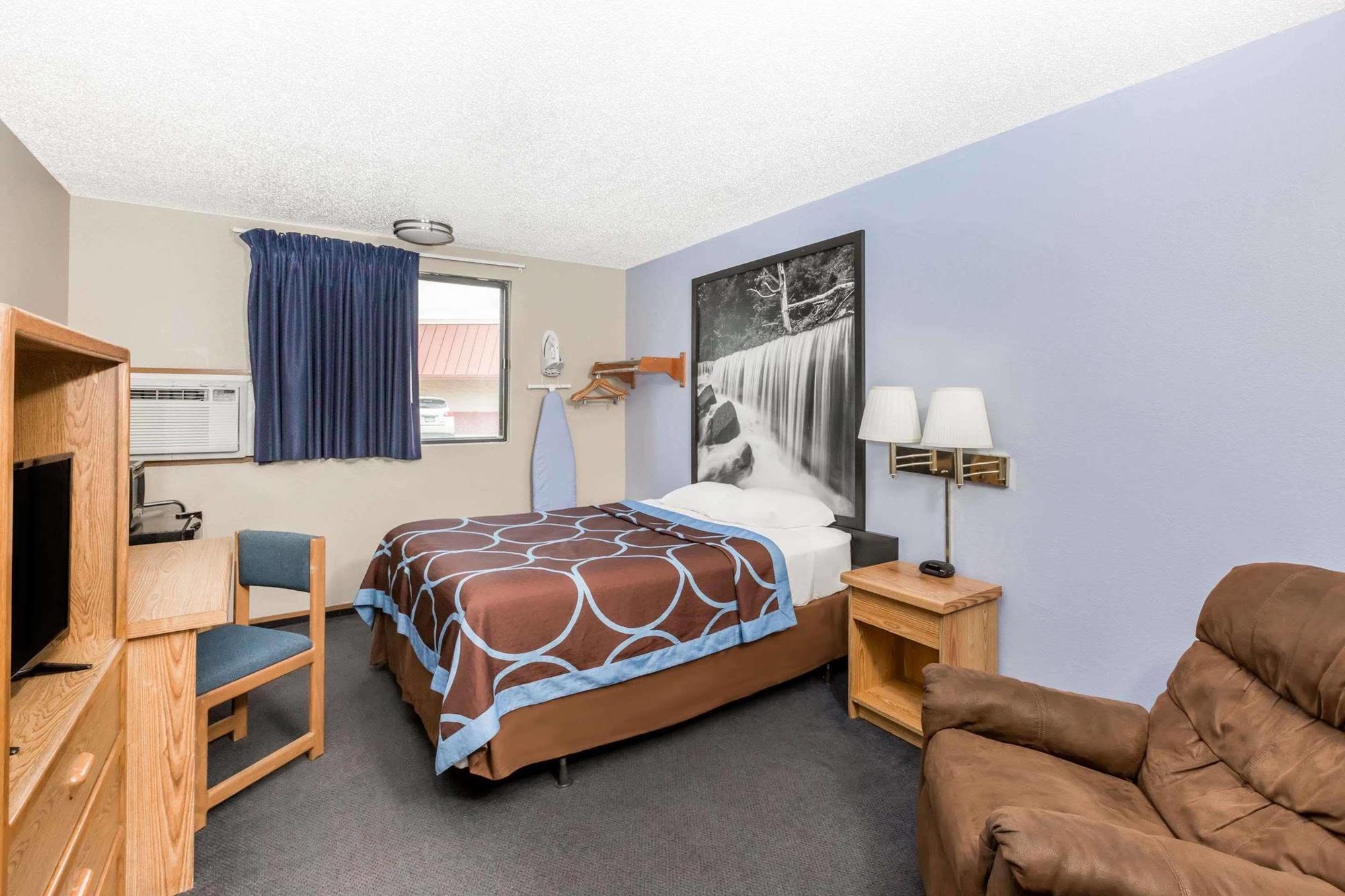 Super 8 By Wyndham Manhattan Ks Luaran gambar